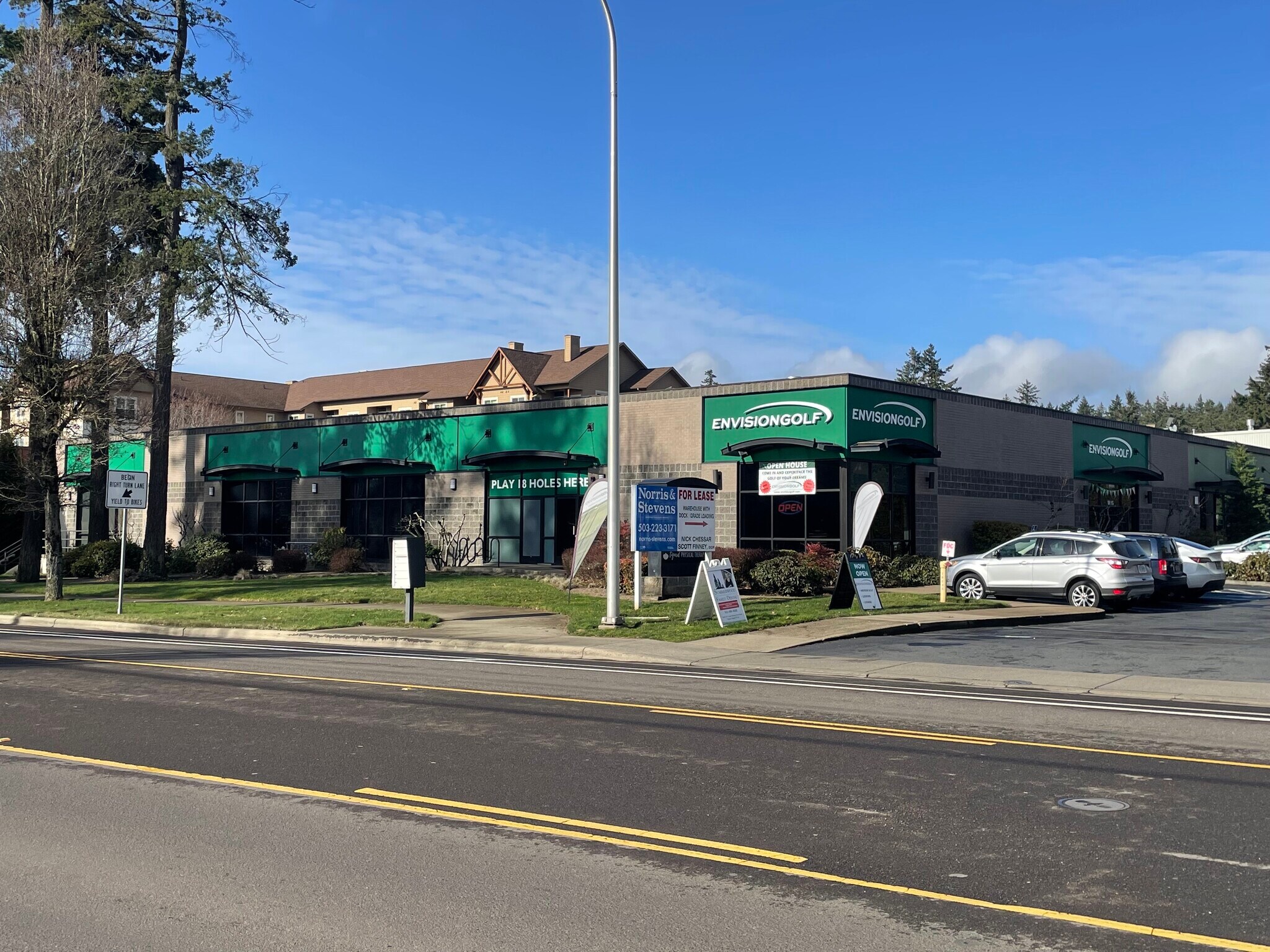 18015-18039 SW Lower Boones Ferry Rd, Tigard, OR à louer Photo du bâtiment- Image 1 de 7