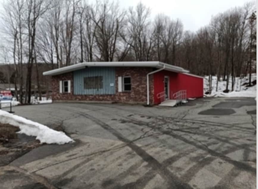 494 Main Street st, Sturbridge, MA à louer Photo du bâtiment- Image 1 de 2