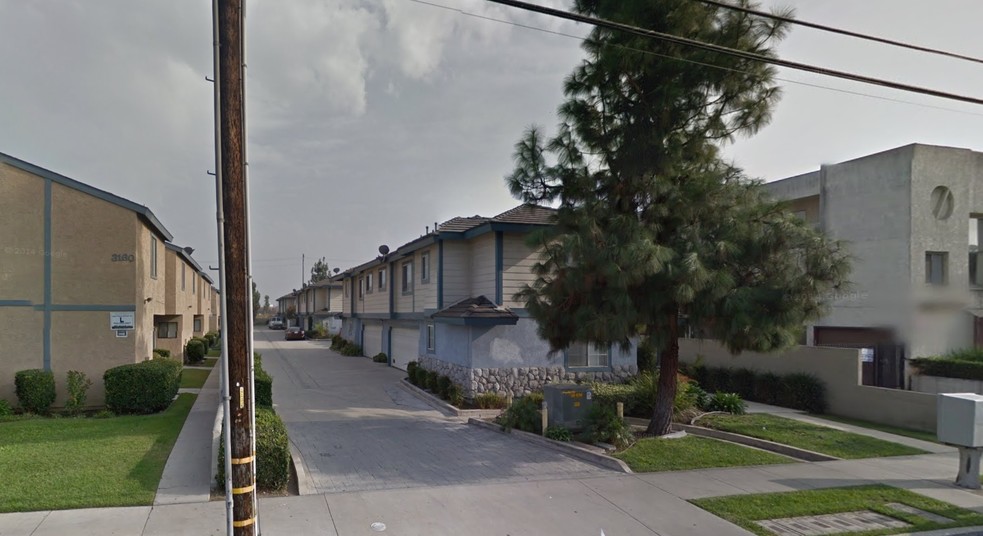 3152-3156 Vineland Ave, Baldwin Park, CA for sale - Primary Photo - Image 1 of 1