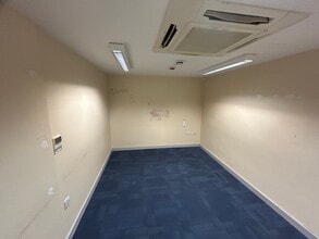 81 High St, Scunthorpe for sale Interior Photo- Image 2 of 5