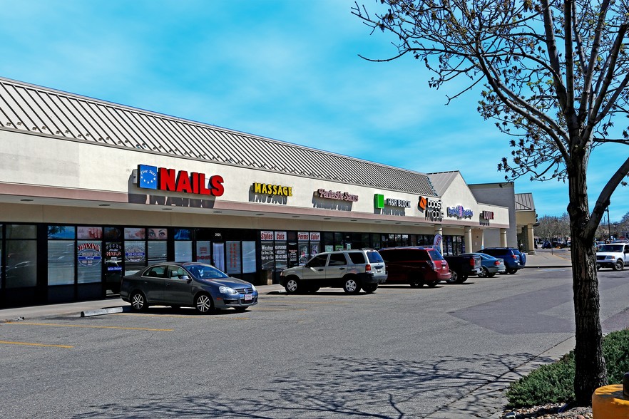 3800-3928 Wadsworth Blvd, Wheat Ridge, CO for lease - Primary Photo - Image 1 of 10