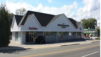 468 Smithfield Rd, Providence, RI for lease Interior Photo- Image 2 of 2