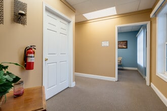 6911 Cleveland Hwy, Clermont, GA for lease Interior Photo- Image 1 of 3