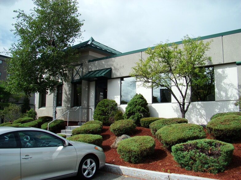 300-395 W Cummings Park, Woburn, MA for lease - Building Photo - Image 3 of 3