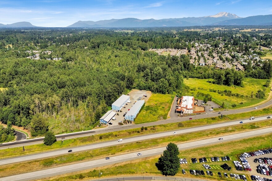 5400 Barrett Rd, Ferndale, WA for sale - Building Photo - Image 3 of 17