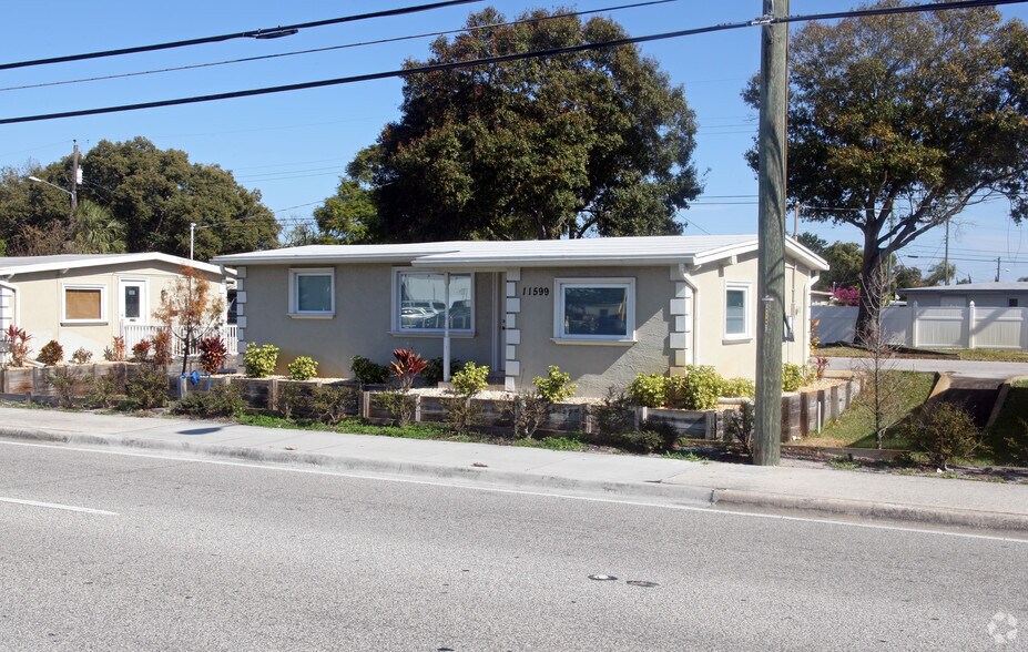 11599 Seminole Blvd, Largo, FL à vendre - Photo principale - Image 1 de 2