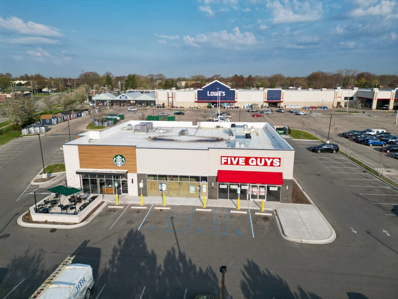 35115-35691 S Gratiot Ave, Clinton Township, MI for lease - Building Photo - Image 2 of 6