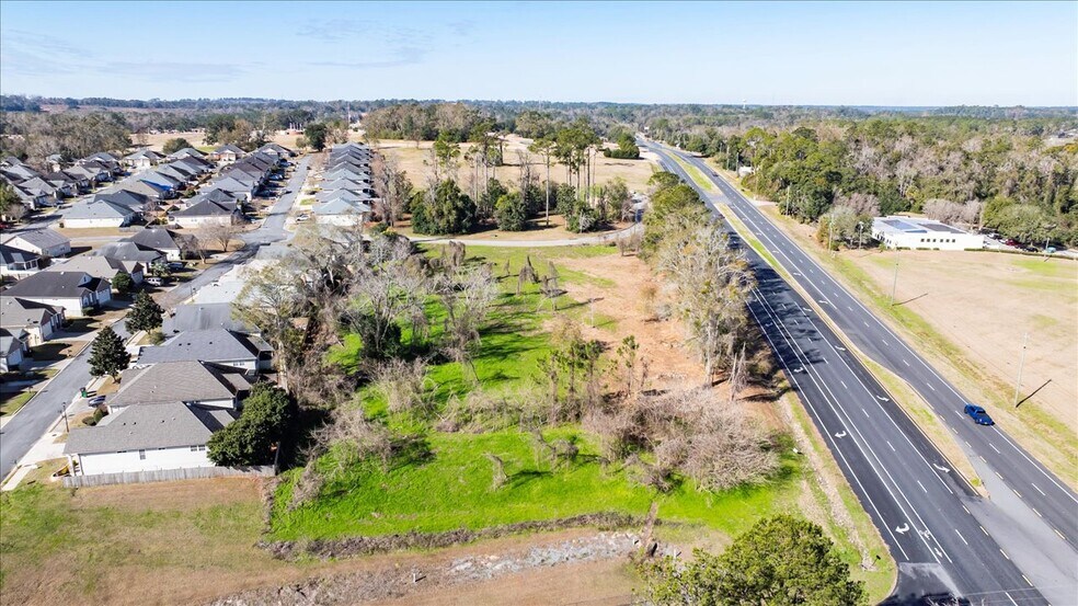 5523 Apalachee Pky, Tallahassee, FL à vendre - Photo du bâtiment - Image 2 de 15