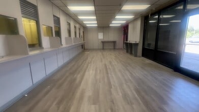 14200 Chicago Rd, Dolton, IL for lease - Commercial Listing Video 