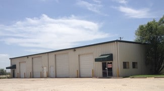 Plus de détails pour 880 Blue Mound Rd W, Haslet, TX - Industriel à louer