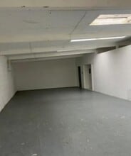 36-38 Peckham Rd, Londres à louer Photo intérieure- Image 2 de 4