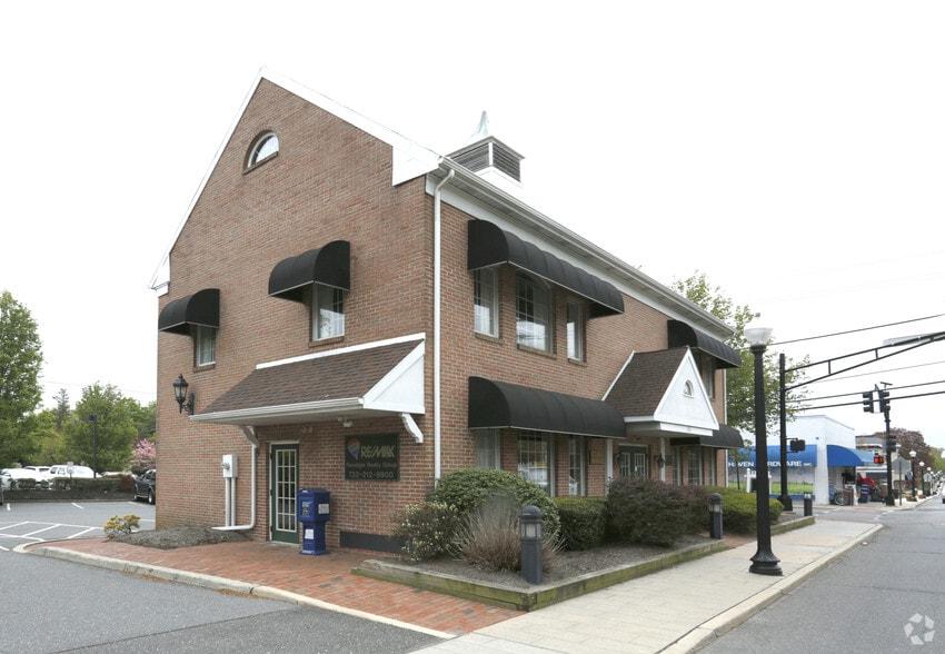 756 River Rd, Fair Haven, NJ for lease - Primary Photo - Image 1 of 6
