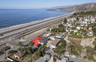 6905 Surfside Dr, Ventura CA - Convenience Store