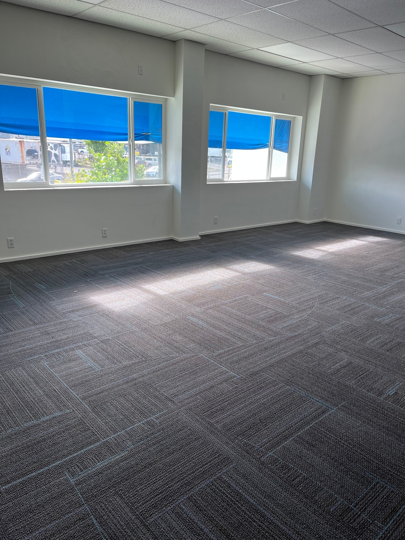 16 Railroad Ave, Hilo, HI for lease Interior Photo- Image 1 of 9