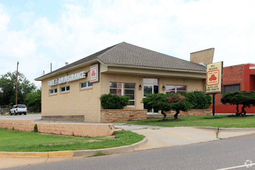 2009 NW 39th St, Oklahoma City, OK à louer - Photo principale - Image 1 de 2