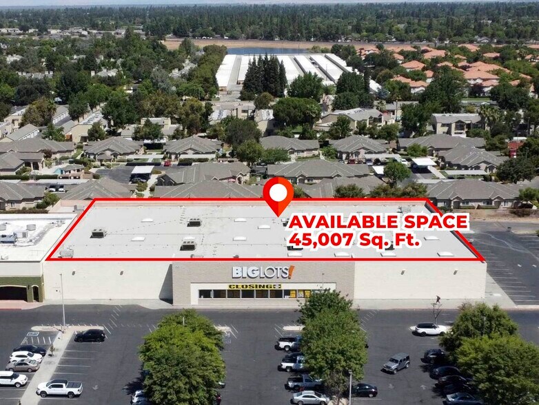 3520 W Shaw Ave, Fresno, CA à louer - Photo du bâtiment - Image 1 de 6