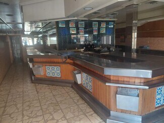 Plus de détails pour Multi-résidentiel à vendre