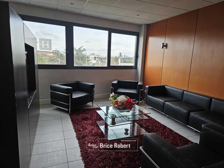 Bureau dans Dardilly à vendre - Photo intérieure - Image 2 de 13