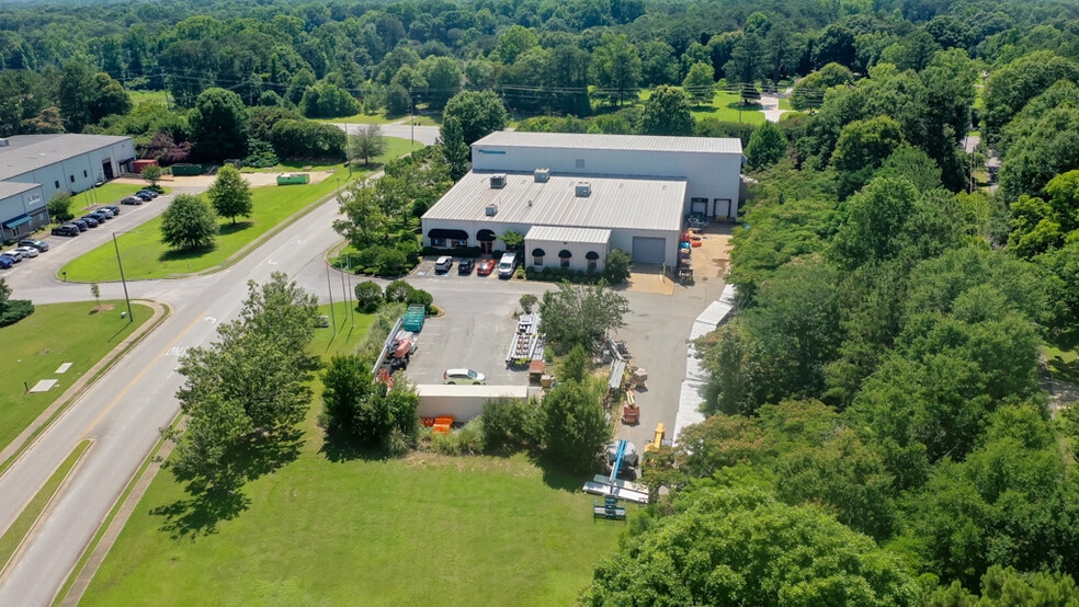 1132 W Veterans Blvd, Auburn, AL for sale - Aerial - Image 3 of 22