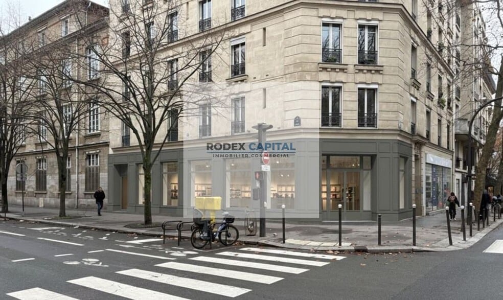 Retail in Paris for lease - Building Photo - Image 1 of 8