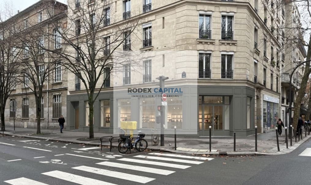 Retail in Paris for lease Building Photo- Image 1 of 9