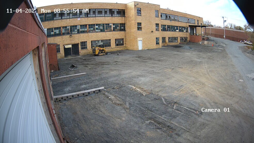 830 13th Ave, Bethlehem, PA à louer - Photo du bâtiment - Image 3 de 3