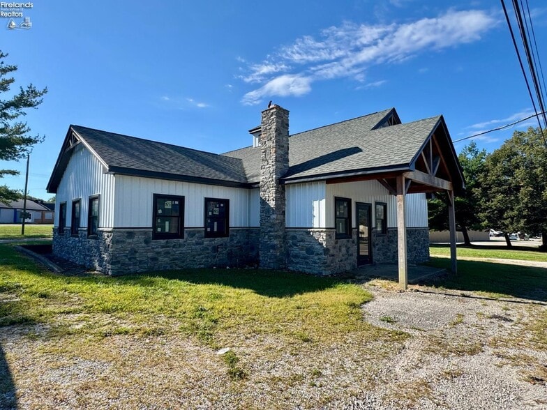 720 Medina St, Lodi, OH for sale - Building Photo - Image 3 of 21