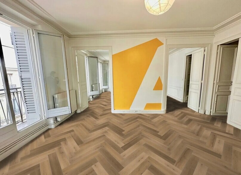 29 Rue Drouot, Paris à louer - Photo intérieure - Image 3 de 7