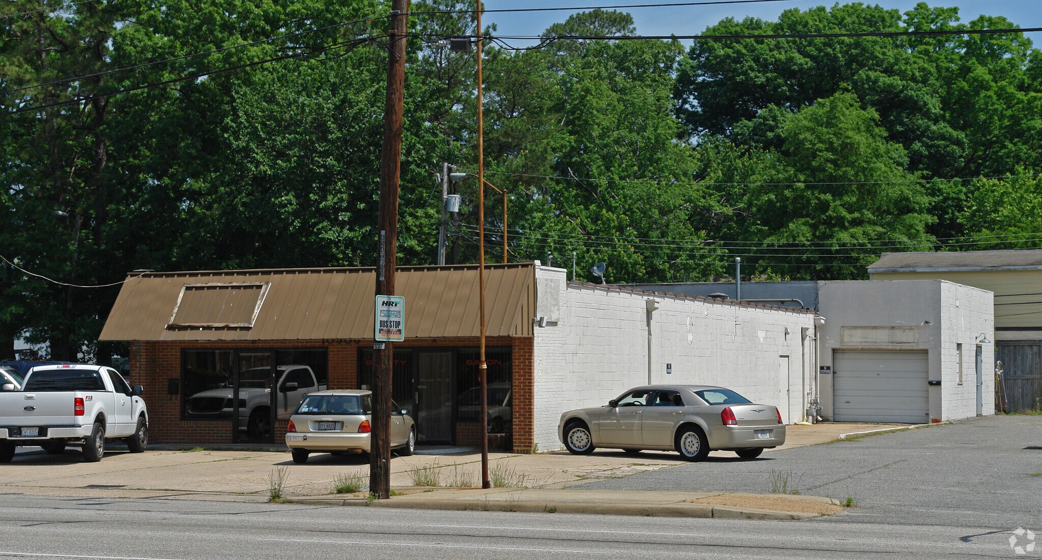 10606 Warwick Blvd, Newport News, VA for lease Primary Photo- Image 1 of 49