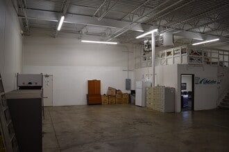 2727 W 92nd Ave, Federal Heights, CO for lease Interior Photo- Image 2 of 8