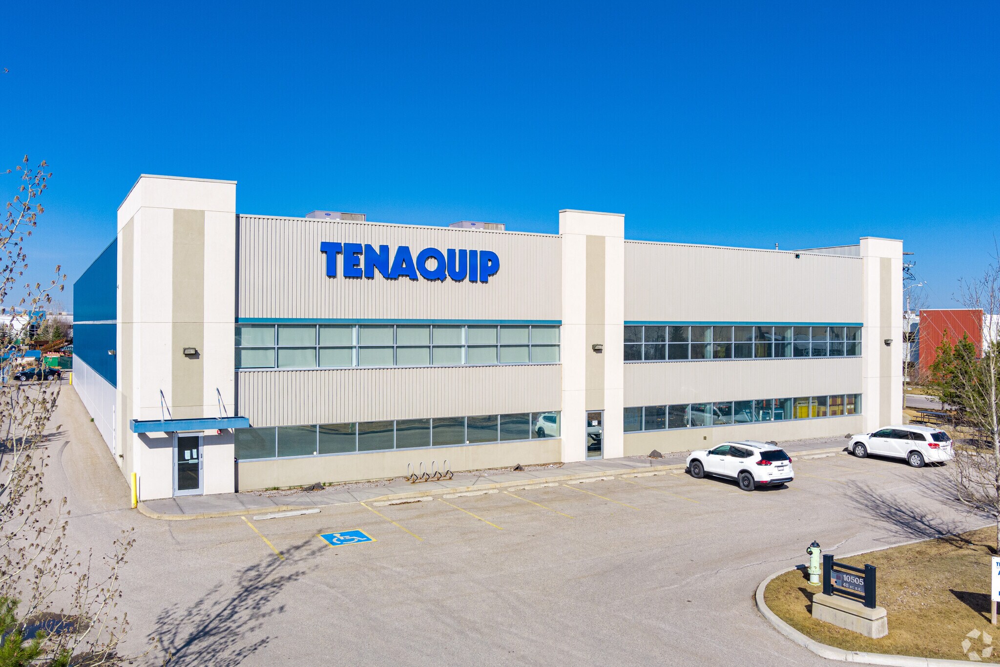 10505 48th St SE, Calgary, AB for sale Primary Photo- Image 1 of 1