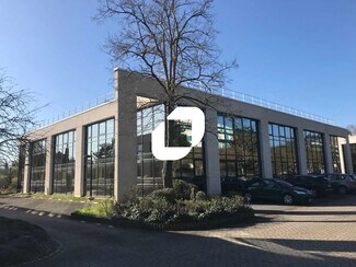 Plus de détails pour 2 Parc Ariane, Guyancourt - Bureau à louer