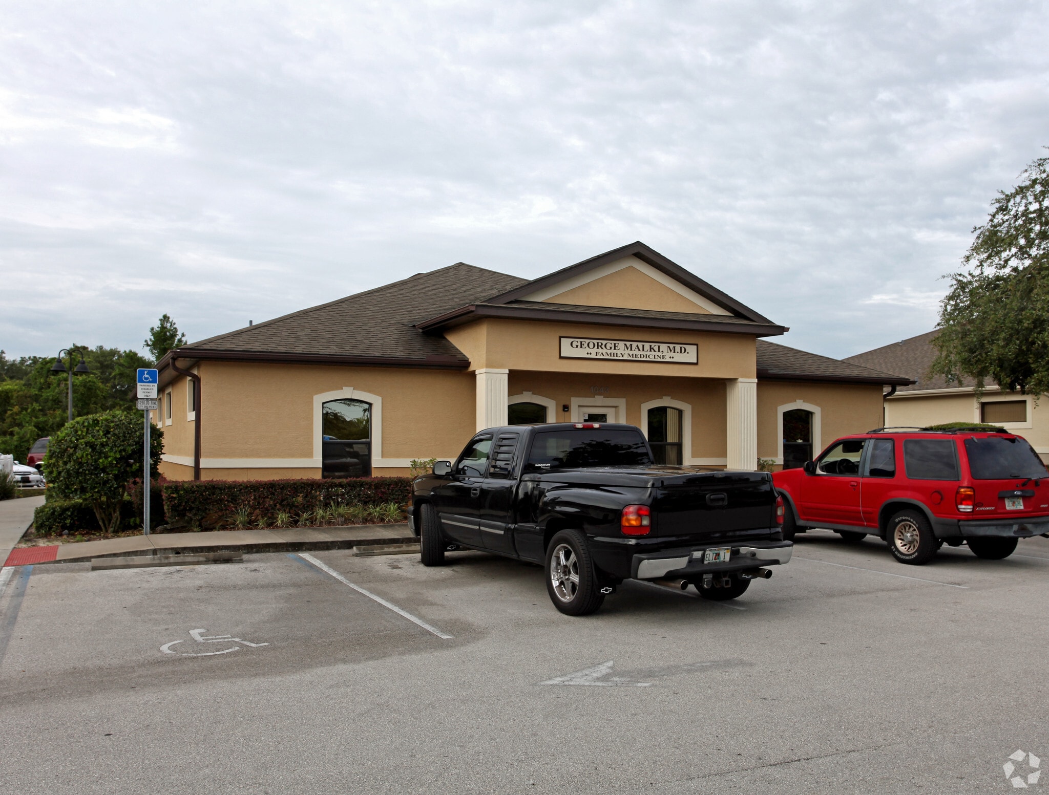 1043 Town Center Dr, Orange City, FL à louer Photo principale- Image 1 de 9