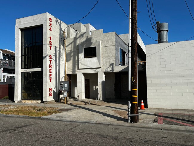 More details for 824 1st St, Hermosa Beach, CA - Office for Sale