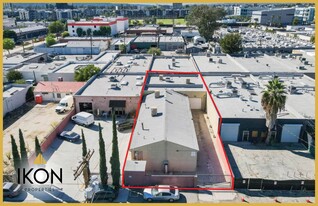 5429 Satsuma Ave (Office + Warehouse) - Entrepôt