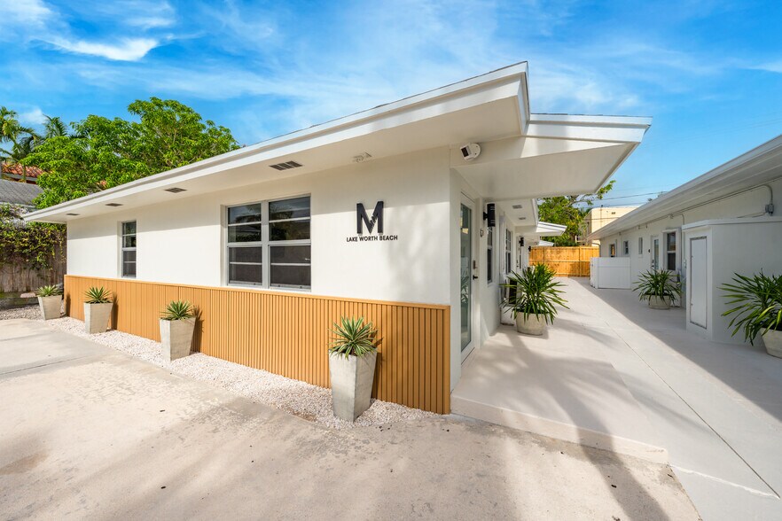 525 N Federal Hwy, Lake Worth Beach, FL à vendre - Photo du bâtiment - Image 2 de 26