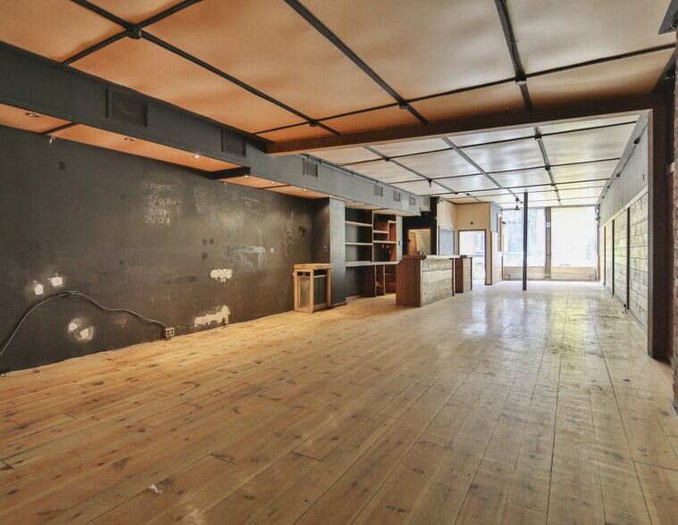 1494 Rue Ontario E, Montréal, QC à louer - Photo du bâtiment - Image 3 de 5