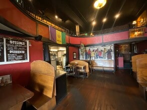 1302 Bay St, Bellingham, WA à louer Photo intérieure- Image 2 de 6