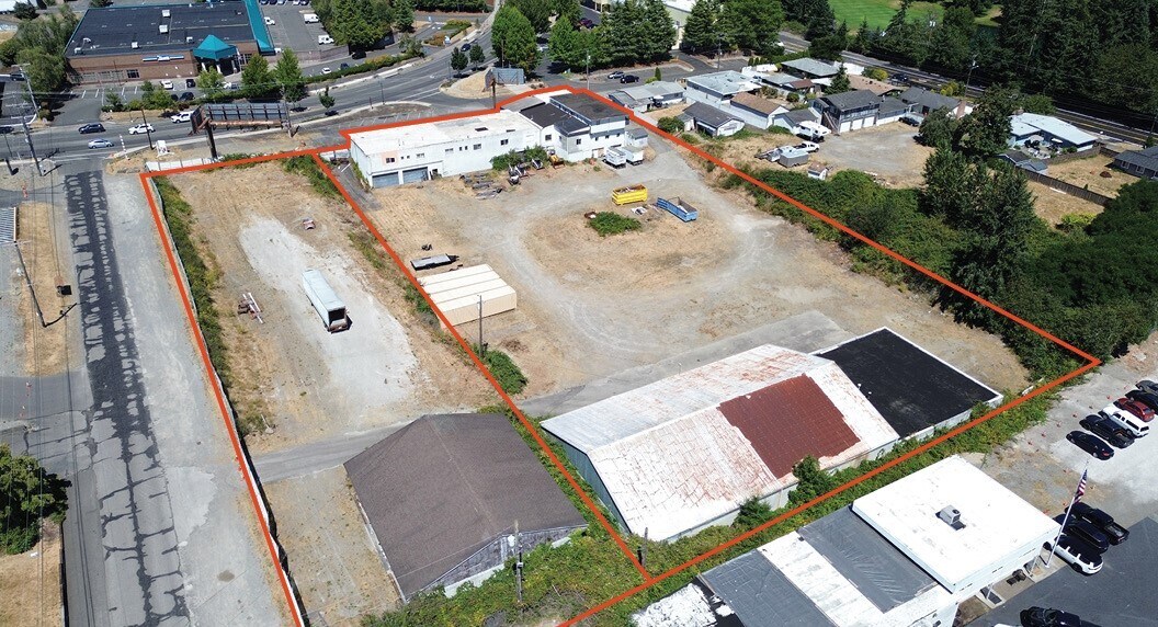 6820 27th St W, University Place, WA à vendre Photo du bâtiment- Image 1 de 14