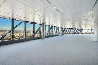 52 Avenue Du Général De Gaulle, Puteaux for lease Interior Photo- Image 2 of 3