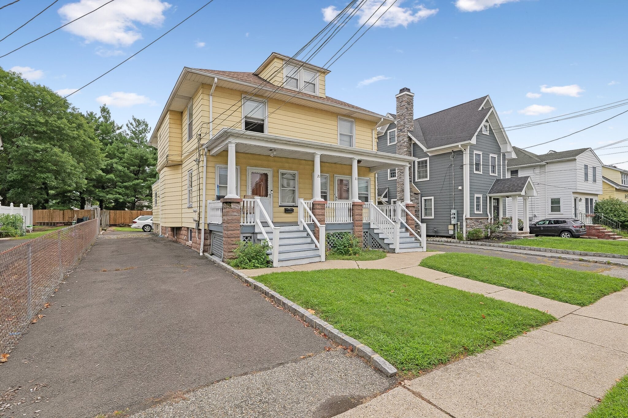 22 Blaine St, Millburn, NJ à vendre Photo principale- Image 1 de 12