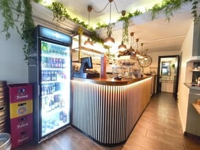 Commerce de détail dans Barcelone, Barcelona à louer Photo intérieure- Image 2 de 15