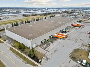 1925 Williams Pky, Brampton, ON for lease Building Photo- Image 2 of 5