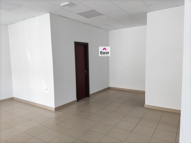 Calle la Previsión, 19, Córdoba, Córdoba à louer - Photo du bâtiment - Image 3 de 7