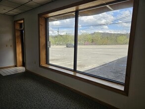 1550 N Broad St, Tazewell, TN for lease Interior Photo- Image 1 of 1