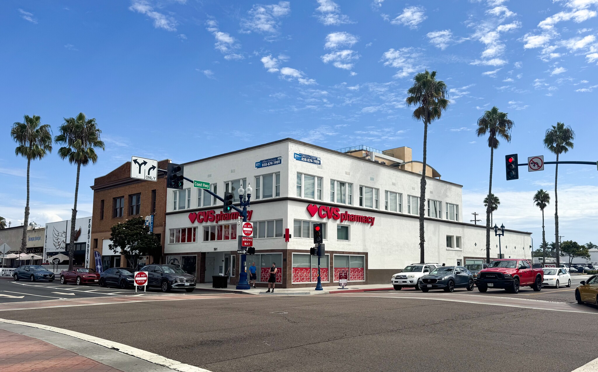 501 Mission Ave, Oceanside, CA for lease Primary Photo- Image 1 of 5