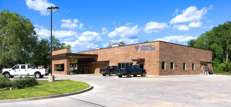 812 US Highway 271 N, Gilmer, TX à vendre - Photo du bâtiment - Image 2 de 4