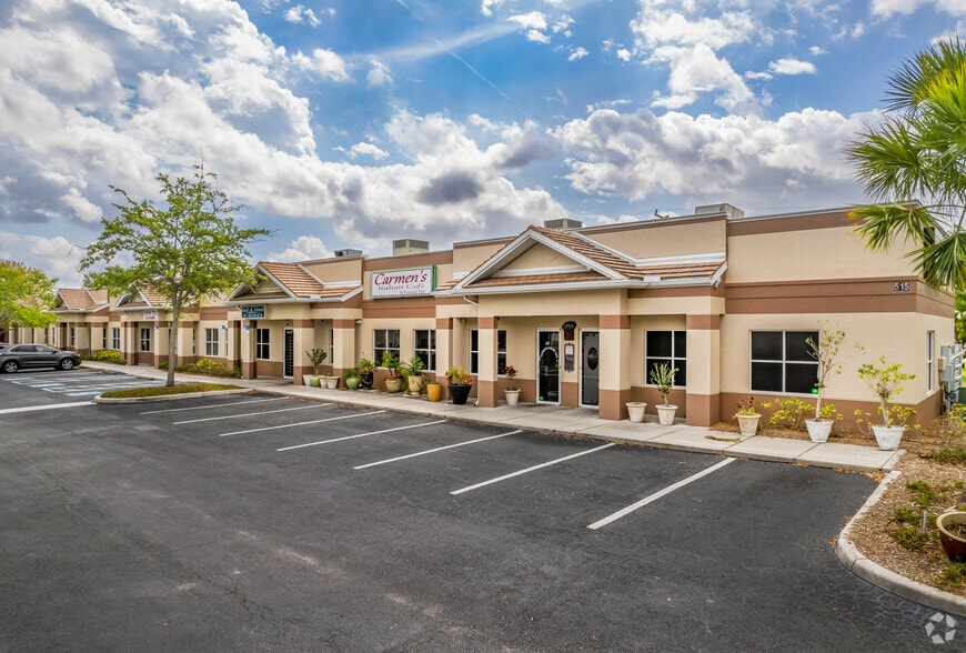 515 E 27th St, Bradenton, FL for sale - Primary Photo - Image 1 of 29