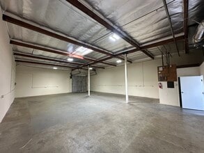 330 E Orangethorpe Ave, Placentia, CA for lease Interior Photo- Image 1 of 9