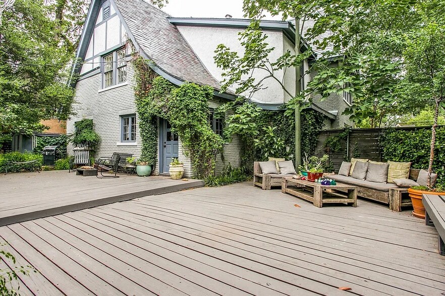 6205 La Vista Dr, Dallas, TX à vendre - Photo du bâtiment - Image 3 de 8